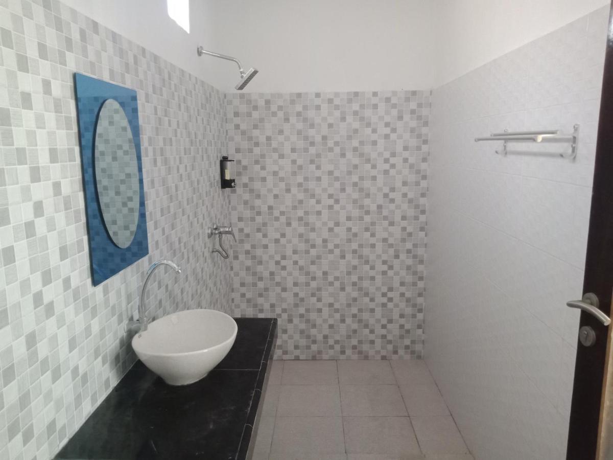 The Poetri Oka Hotel Batununggul Kültér fotó
